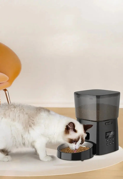 Distributeur intelligent de croquettes pour chat 2L avec bouton Lifecatlike
